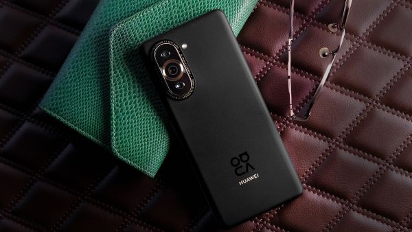 مع العديد من الميزات الأولى من نوعها في الصناعة، ترتقي الكاميرا الأمامية لهاتف HUAWEI nova 10 Pro بصورك الذاتية إلى مستويات جديدة