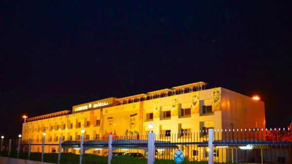 Burgan Bank Pledges its Contribution to Ending Violence Against Women by Lighting its Headquarters in Orange