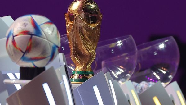 الفيفا تكشف تفاصيل كرة الحلم المخصصة لمباريات نصف النهائي والنهائي في كأس العالم 2022