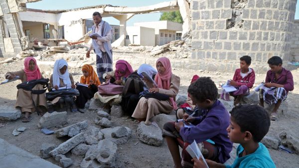 Yemeni children have no schools 