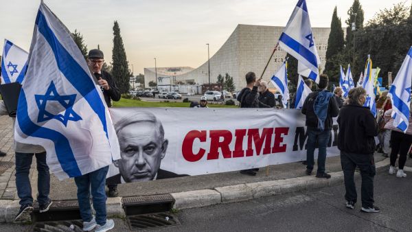 Israeli leftwingers against Netanyahu 