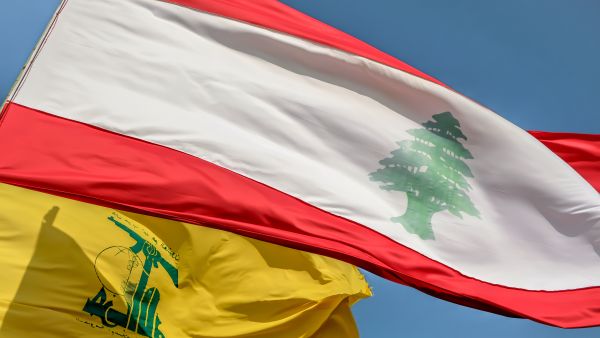 Hezbollah/Lebanon flags 