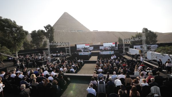AUC School of Business Hosts the 2022 CEMS Master in International Management Graduation Ceremony by Giza Pyramids