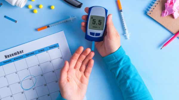 طبيب البوابة: مريض السكري بحاجة إلى هذه الأطعمة 