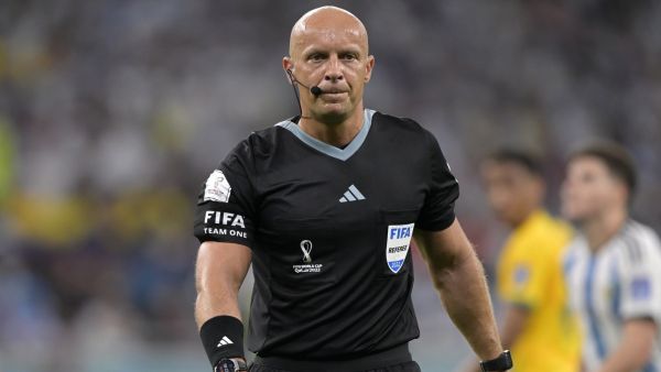 Polish referee Szymon Marciniak officiates during the Qatar 2022 World Cup round of 16 football match between Argentina and Australia at the Ahmad Bin Ali Stadium in Al-Rayyan, west of Doha on December 3, 2022. (Photo by JUAN MABROMATA / AFP) Polish referee Szymon Marciniak officiates during the Qatar 2022 World Cup round of 16 football match between Argentina and Australia at the Ahmad Bin Ali Stadium in Al-Rayyan, west of Doha on December 3, 2022. (Photo by JUAN MABROMATA / AFP)