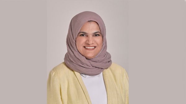 Muna Al Balooshi Al Salam Bank Sponsors 5 American University of Bahrain Scholarships to Students
