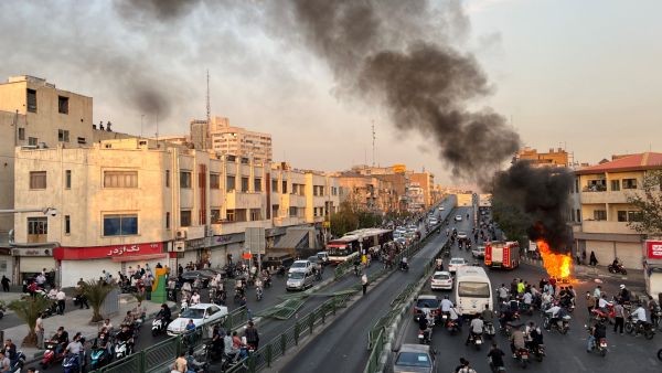 سقوط مئات الضحايا في إيران عقب الإحتجاجات الأخيرة (أ ف ب)