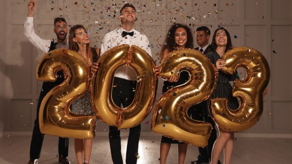 10 أفكار ديكور لاستقبال العام الجديد 2023 