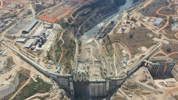 سد "جوليوس نيريري" في تنزانيا