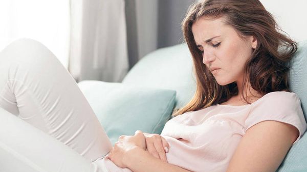 أعراض التكيس وقت الدورة: الأسباب، المضاعفات، والعلاج