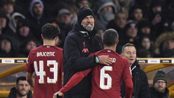 ليفربول يستضيف تشيلسي اليوم (المصدر: أ ف ب)