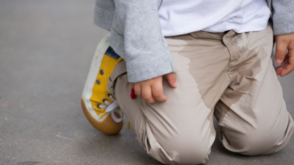 هل رؤية التبول خير في المنام؟