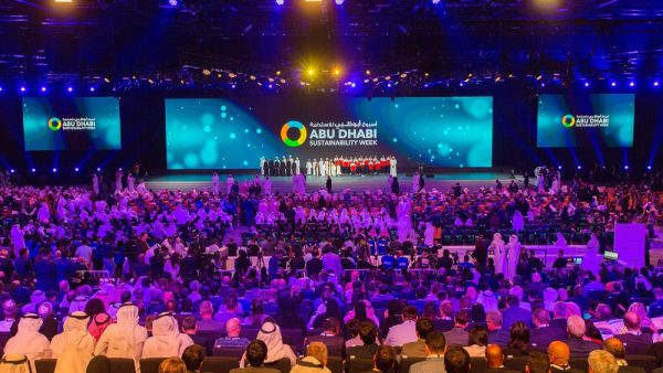 Abu Dhabi Sustainability Week Hosts First Green Hydrogen Summit in Year of Climate Action for UAE