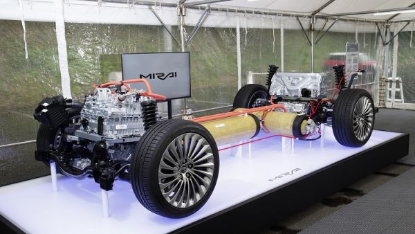 Toyota Showcases Pioneering Hydrogen FCEV Technology at World Future Energy Summit