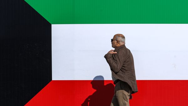  17 ألفا من المبعدين هم من فئة الرجال، بينما 13 ألفا من النساء.