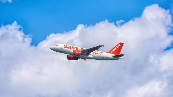 easyJet demand jumps