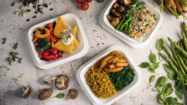 Veganuary kicks off for 2023 as Emirates notes 154% increase in vegan meals year on year