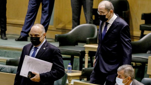 الخصاونة في البرلمان الاردني 