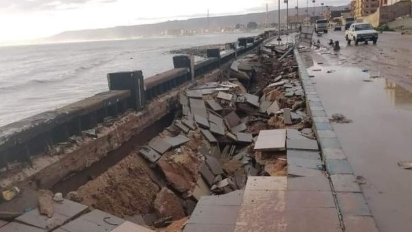 كورنيش مدينة السلوم في الإسكندرية 