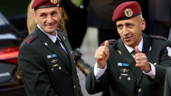 New Israeli army chief (L) 