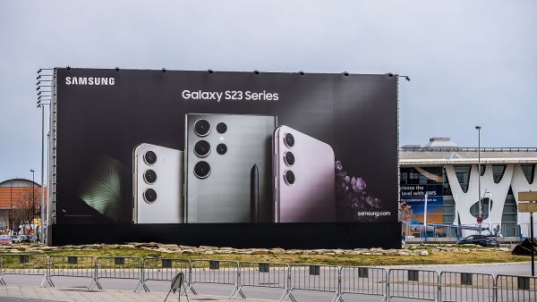 الشركة تعرض مجموعة من التجارب الاستثنائية للزوار في سلسلة سامسونج Galaxy S23 الجديدة ومنظومة منتجاتها وخدماتها سامسونج تعرض أحدث منتجات Galaxy وخدماتها وابتكاراتها في المؤتمر الدولي للهواتف المحمولة 2023