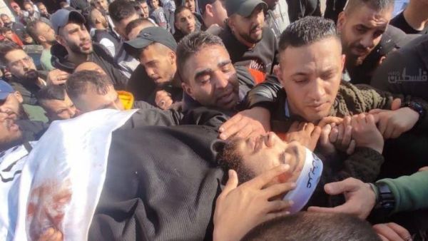 قوات الإحتلال الإسرائيلي تقتحم مدينة نابلس وتقتل 10 فلسطينيين