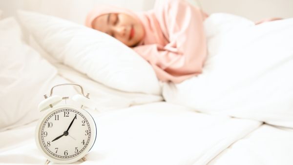 تفسير حلم الميت صائم في المنام تفسير حلم الميت صائم في المنام