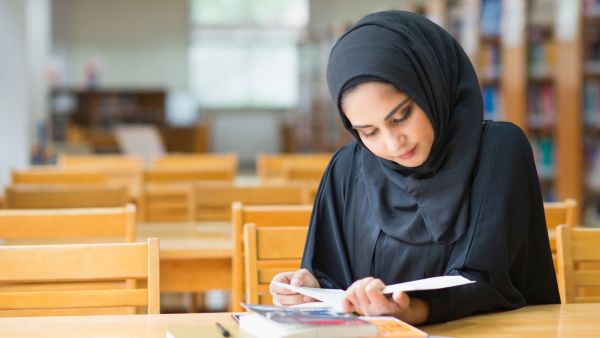 حظك اليوم وتوقعات الأبراج الخميس 30 مارس/آذار 2023