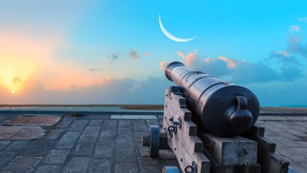 ماذا يقال عند رؤية هلال رمضان؟