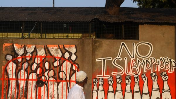 US vows to combat 'Islamophobia'