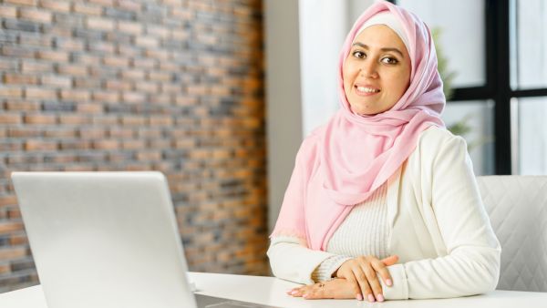 حظك اليوم وتوقعات الأبراج الإثنين 27 مارس/آذار 2023