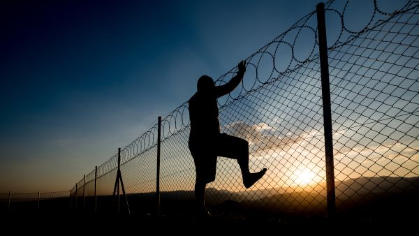 Two prisoners build tunnel, escape for 'pancakes'