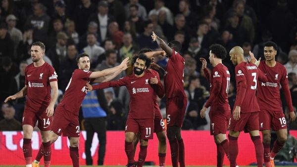ليفربول يسحق ليدز يونايتد (المصدر: أ ف ب)