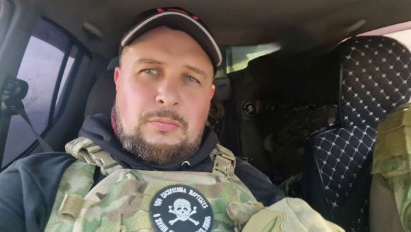 military blogger
