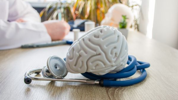 طبيب البوابة: 5 عوامل خطر تسبب الورم الدماغي