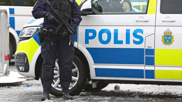 Sweden arrests 5 terrorist attack plans suspects 