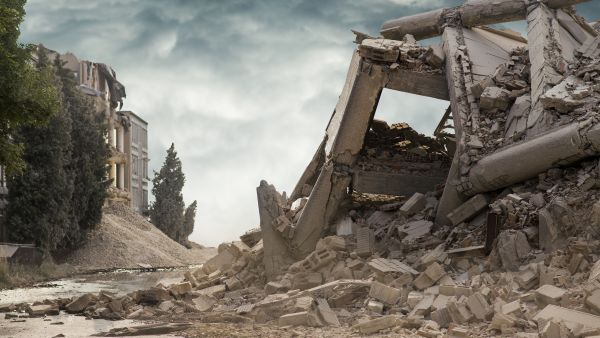 1 dead, 5 injured in New York car park collapse 