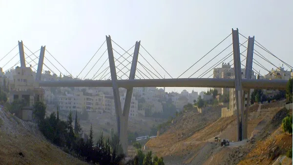 جسر عبدون في العاصمة عمان