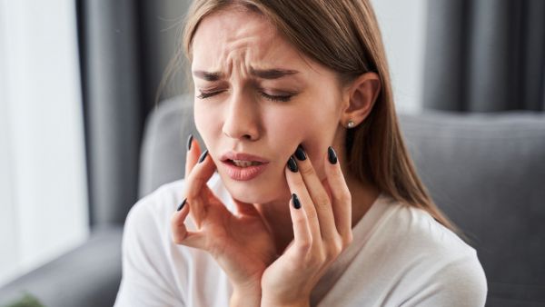 دعاء لتسكين وجع الأسنان