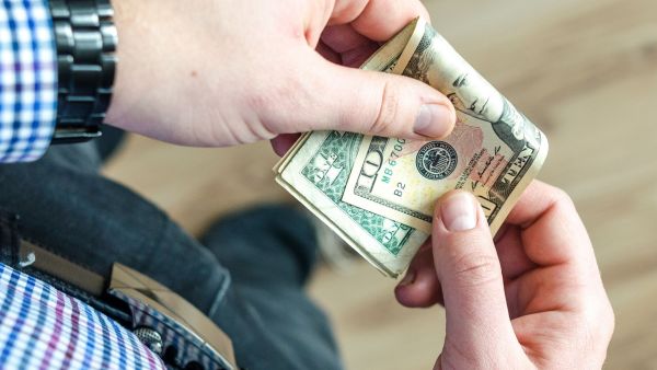سعر الدولار اليوم في سوريا