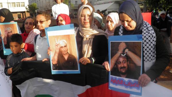 مظاهرة مغربية تضامنا مع الاسرى الفلسطينيين 
