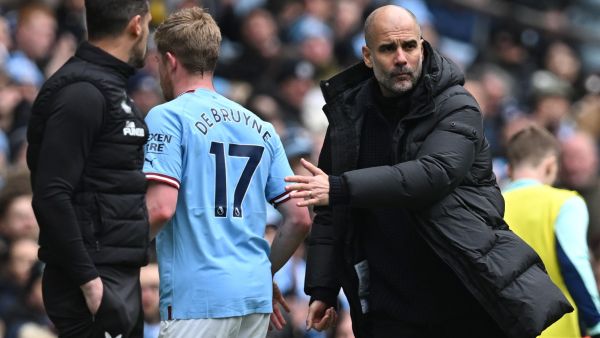 غوارديولا يوضح سبب عدم إجراء أي تبديل طوال اللقاء أمام ريال مدريد