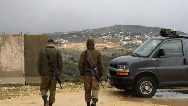 جيش الاحتلال الإسرائيلي يجري مناورة عسكرية قرب حدود لبنان