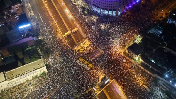 للاسبوع 21.. عشرات الالاف يتظاهرون ضد التعديلات القضائية في اسرائيل
