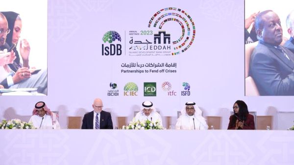 The Islamic Development Bank (IsDB) and its development partners, the Abu Dhabi Fund for Development (ADFD), the Bill & Melinda Gates Foundation (BMGF) and the Islamic Solidarity Fund for Development (ISFD) today announced the launch of the second phase of the Lives and Livelihoods Fund (LLF 2.0) on the sidelines of the IsDB Annual Meetings 2023.  The launch event was attended by the principals of the Fund’s founding partners, including His Excellency Mohamed Saif Al Suwaidi, Director General of Abu Dhabi F