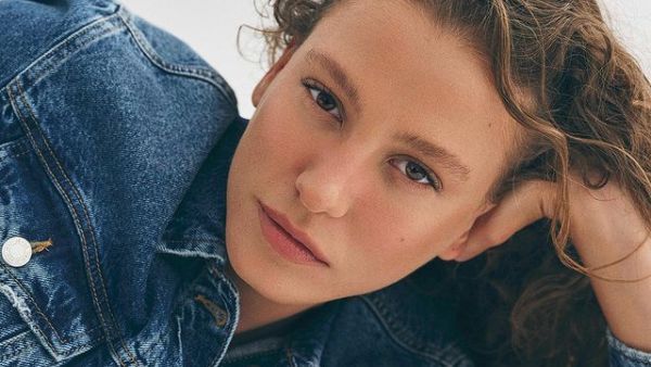 Serenay Sarıkaya