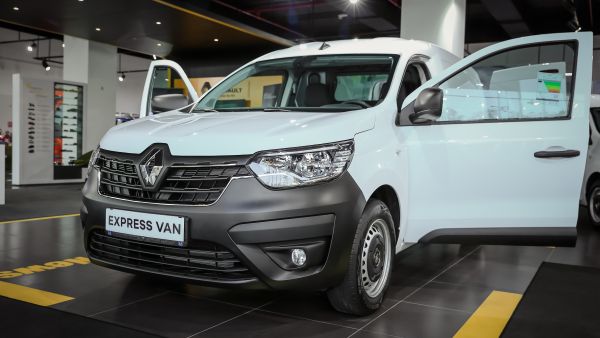 Al Masaood Automobiles Unveils the All-New Renault Express Van
