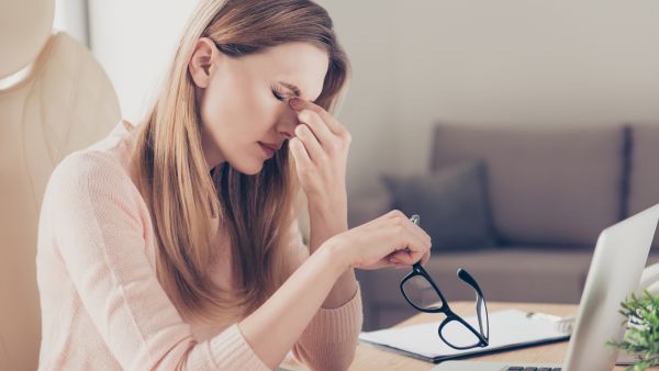 طبيب البوابة: لماذا تشعر بالكسل و التعب معظم الوقت؟