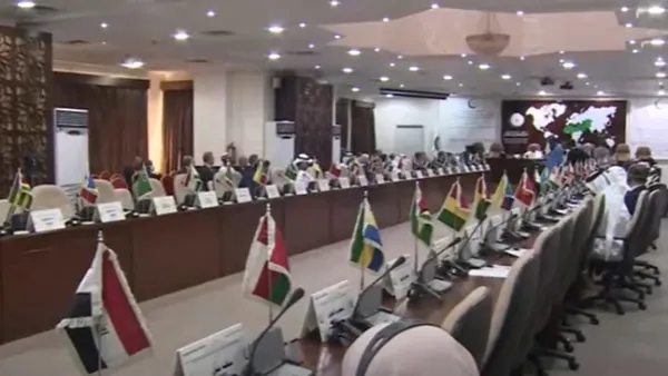 "التعاون الاسلامي" تعلق صفة مبعوث السويد بعد تكرار سماحها بتدنيس المصحف