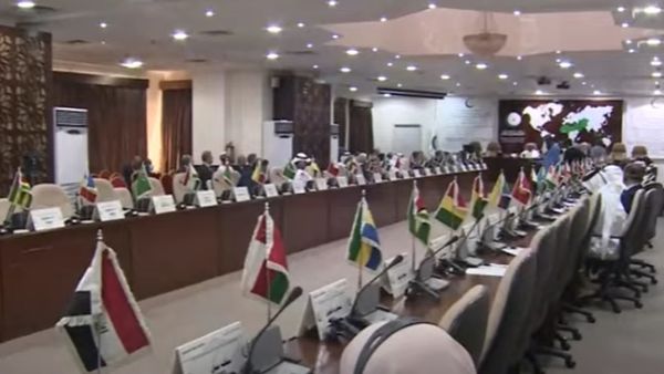 "التعاون الاسلامي" تعلق صفة مبعوث السويد بعد تكرار سماحها بتدنيس المصحف